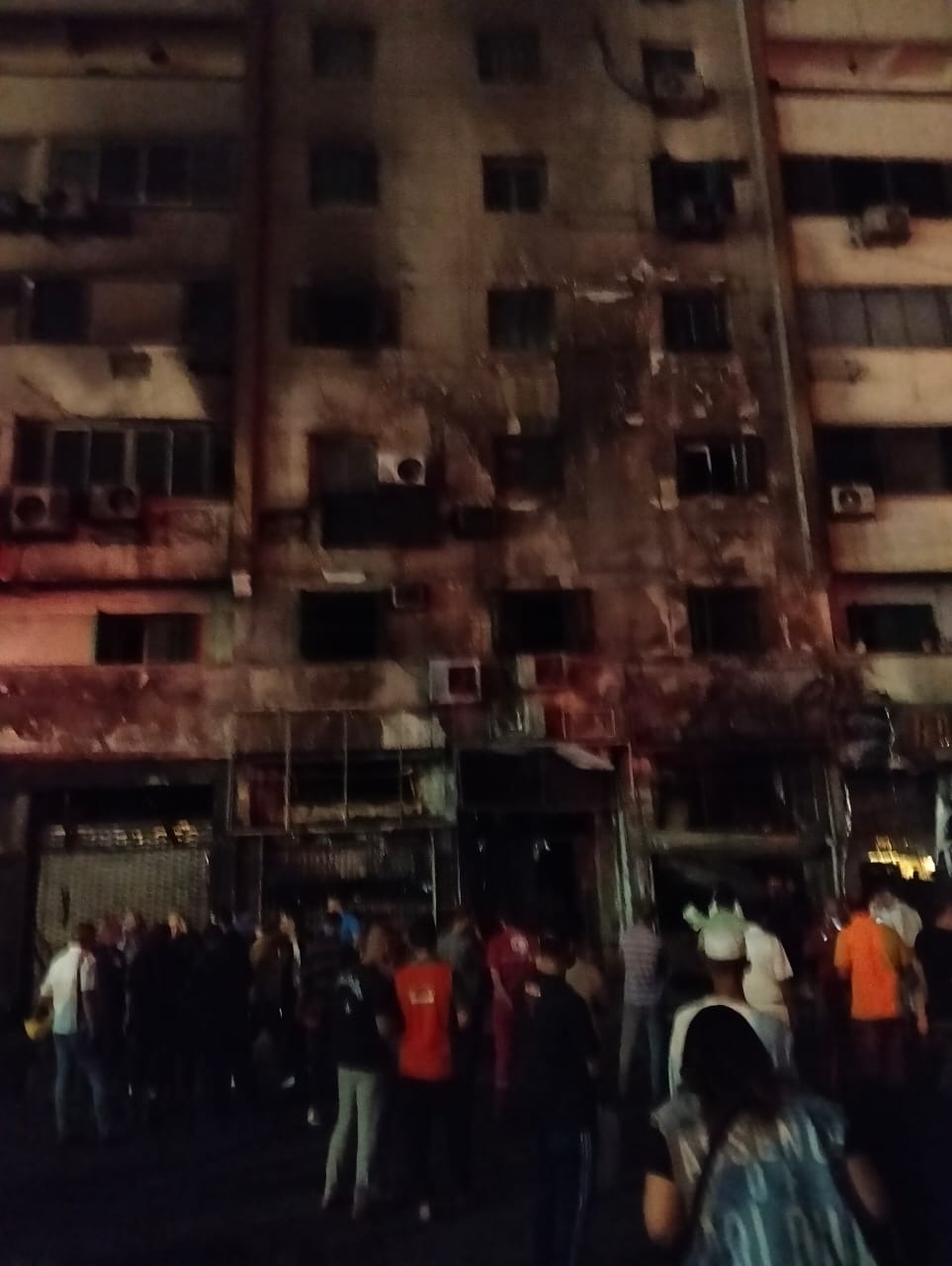 حريق ميدان سفير في مصر الجديدة
