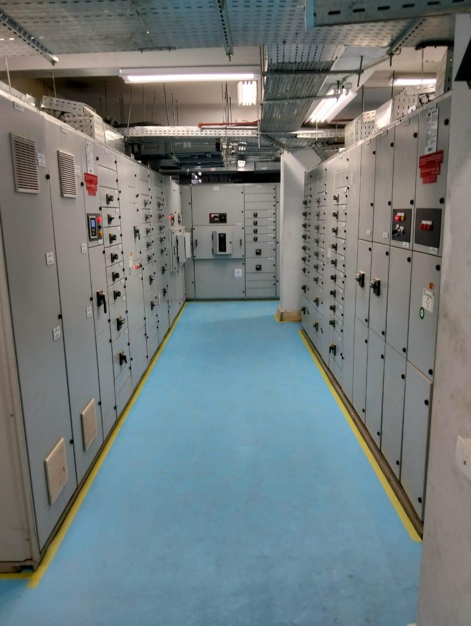 إنشاء محطة كهرباء جديدة بمستشفى أبو الريش المنيرة