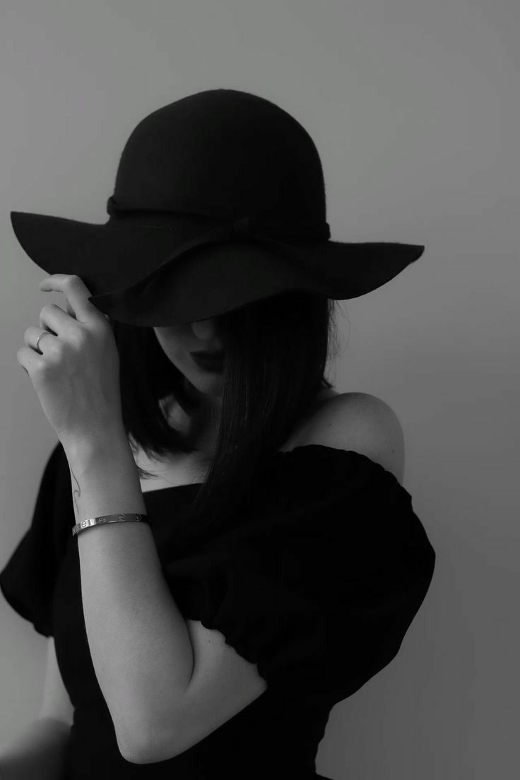 خلفيات بنات فخمة سوداء