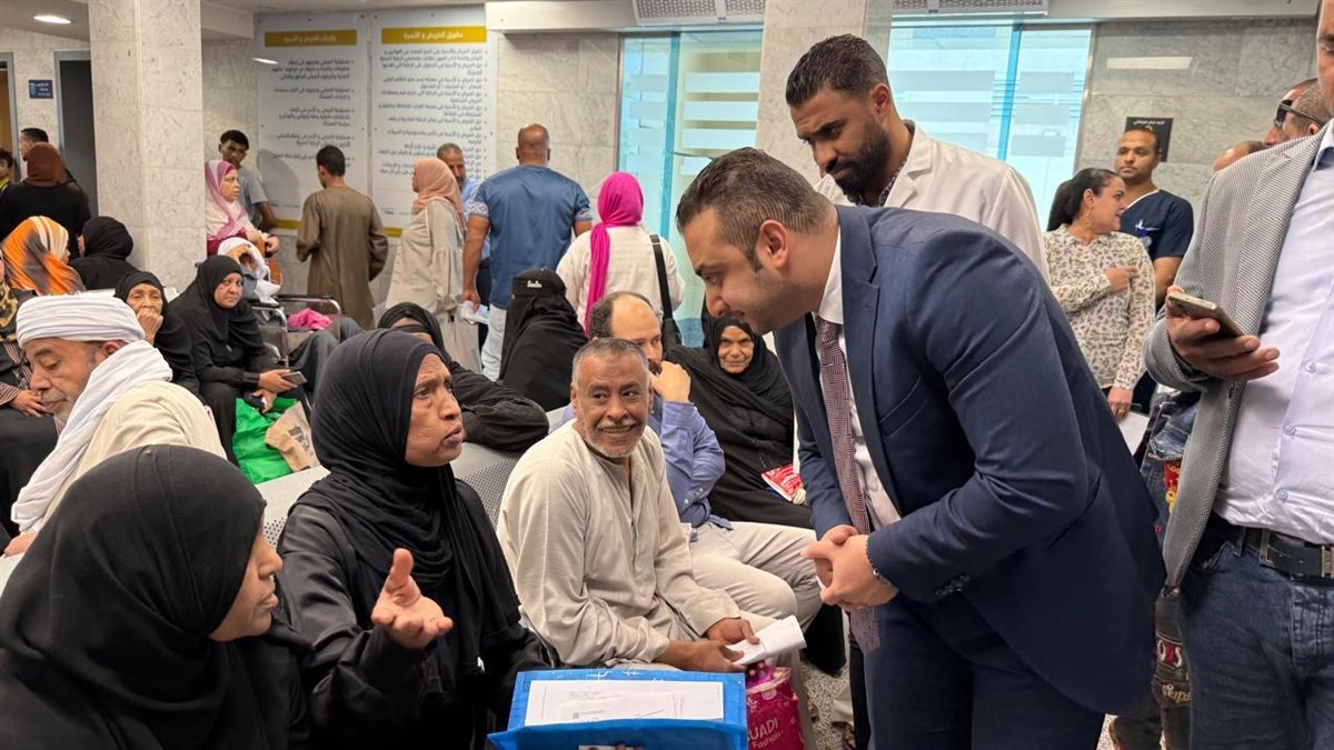 مدير هيئة الرعاية يتفقد عيادات الكرنك