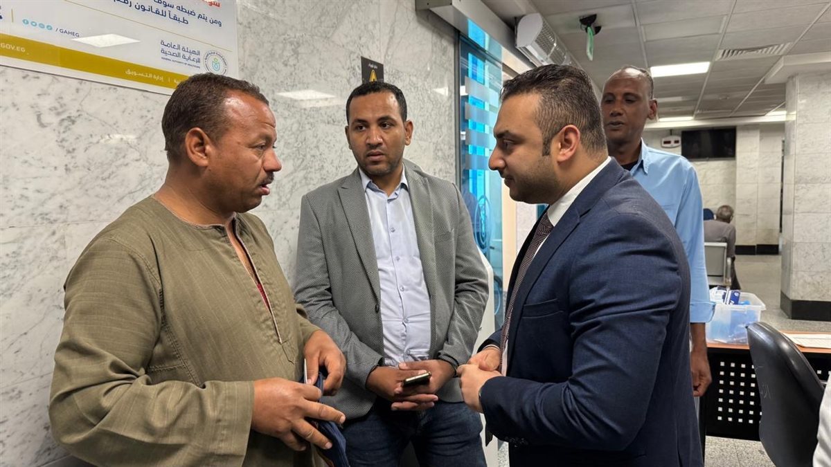 مدير هيئة الرعاية يتفقد عيادات الكرنك