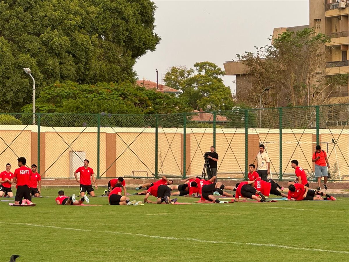 محاضرة حماسية لمنتخب الشباب قبل مواجهة غانا