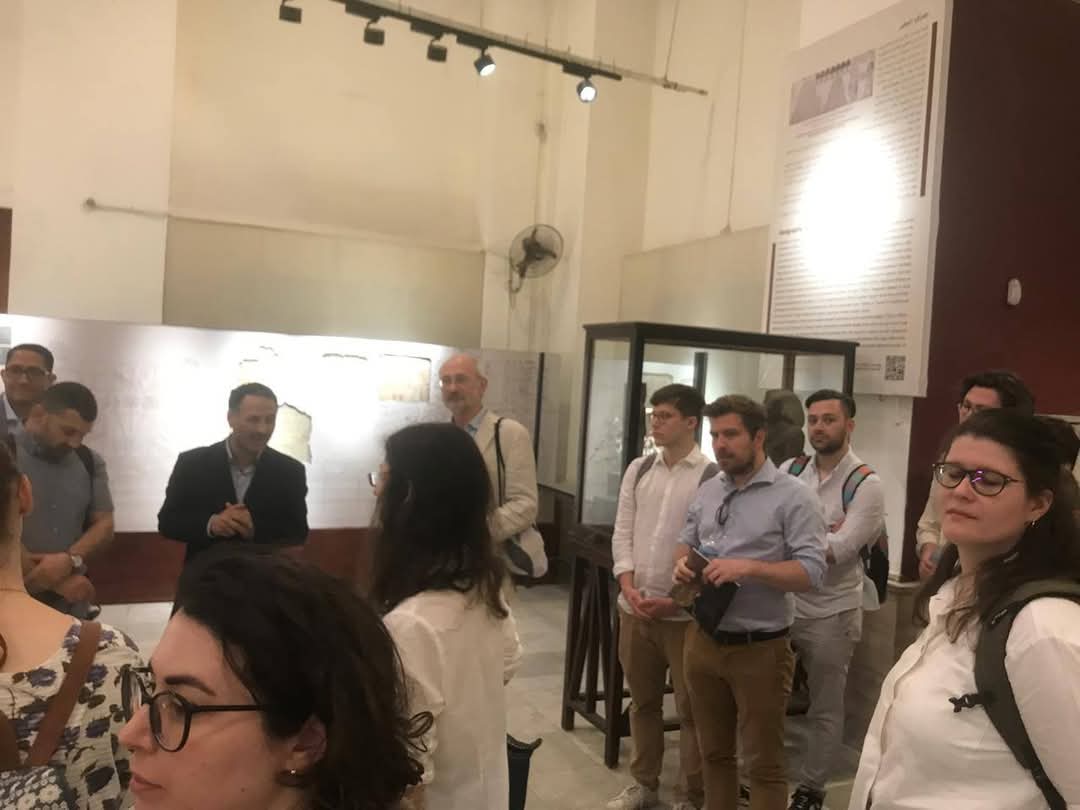 المتحف المصري بالتحرير يستقبل وفدًا أكاديميًا من جامعة فيينا