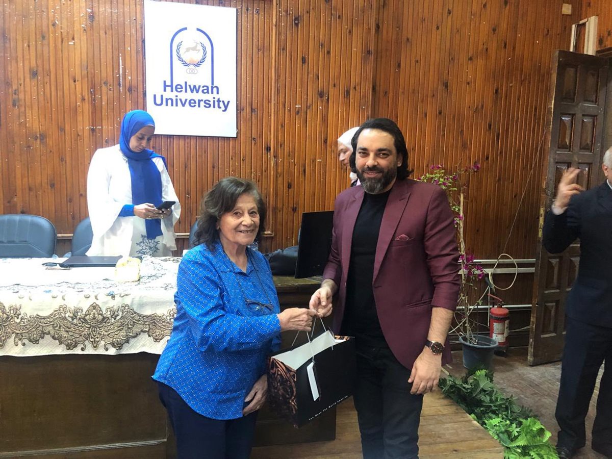 محمود صلاح في جامعة حلوان