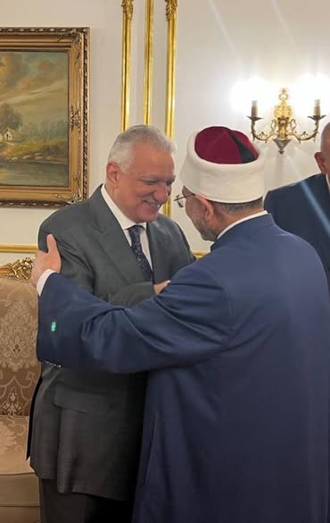 رئيس جامعة الأزهر يشارك في مؤتمر 75 عامًا من التميز والريادة بجامعة عين شمس