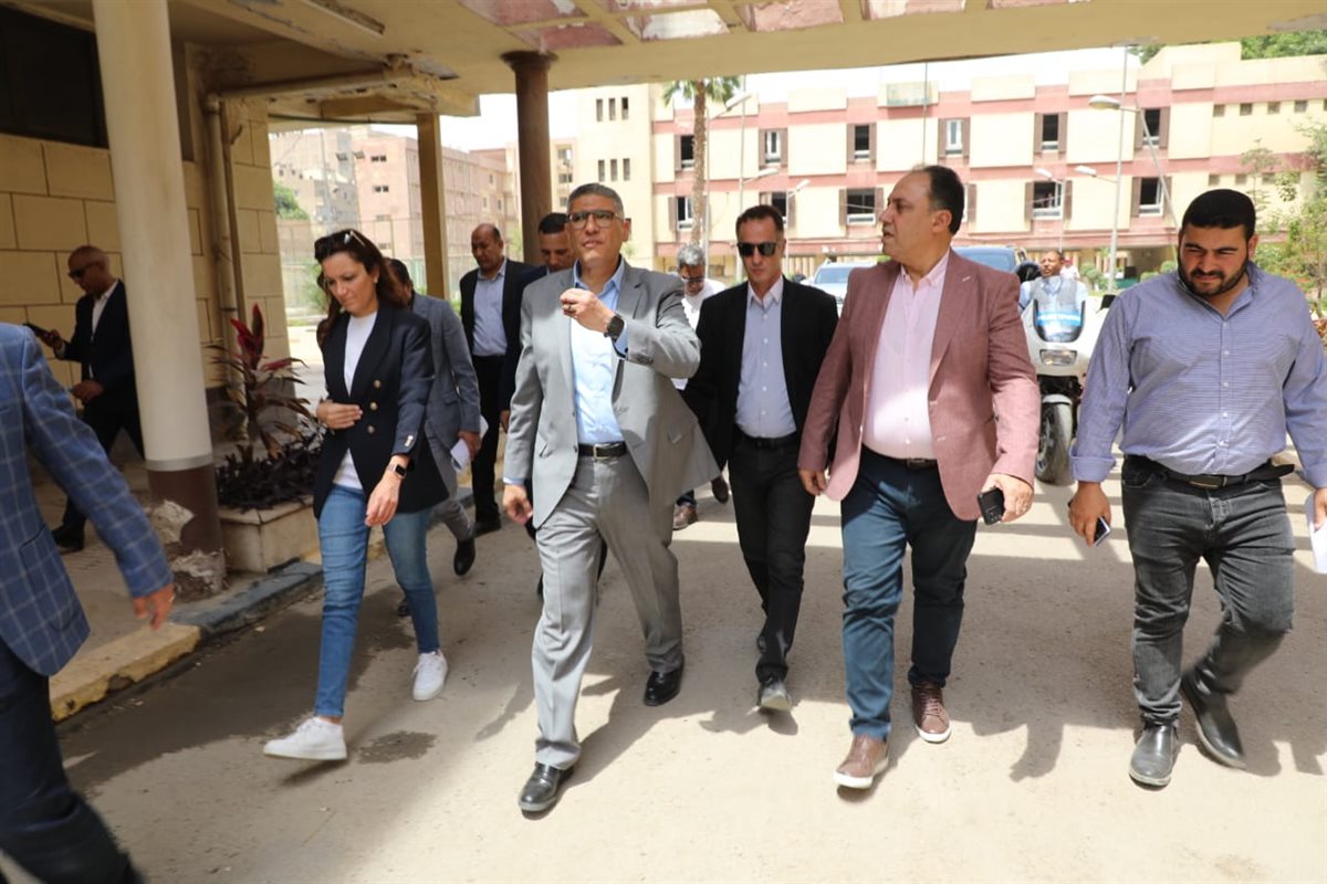 جانب من جولة محافظ الجيزة