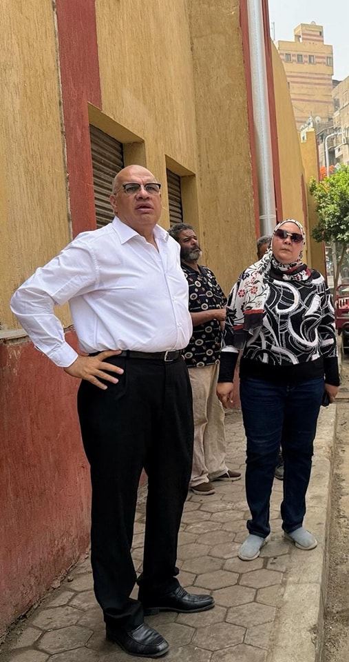 نائب محافظ القاهرة يتابع أعمال تطوير السوق الحضاري بحي بولاق أبو العلا