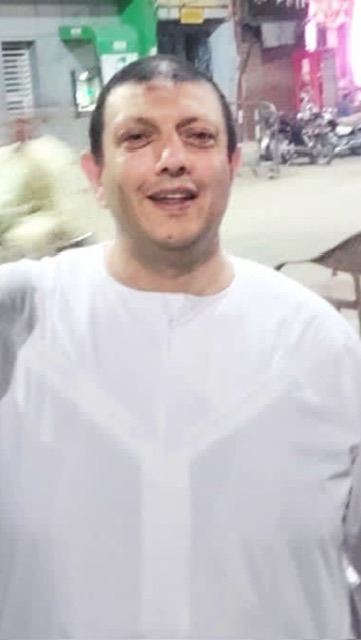 البلوجر الشهير عدنان في إسنا