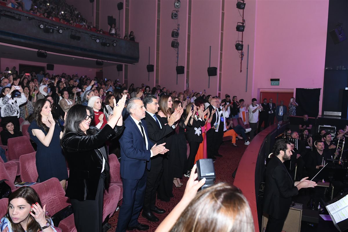 العرض المسرحي لكارول سماحة