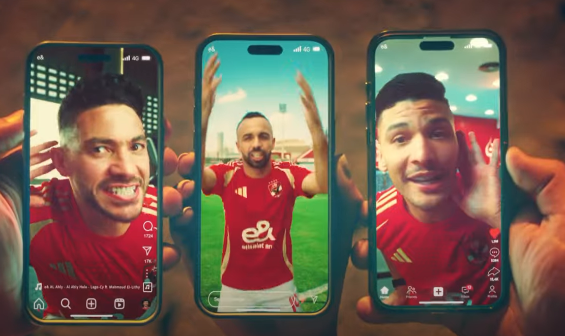 إعلان اتصالات للاعبي النادي الأهلي