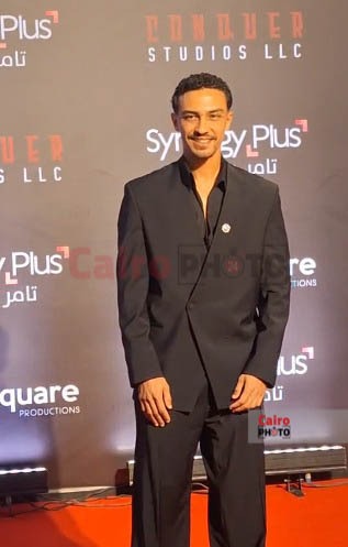 الفنان أحمد غزي