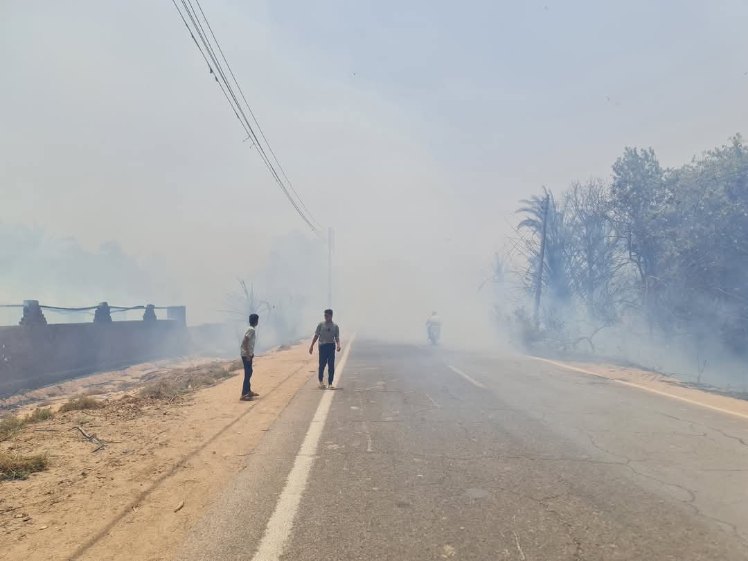 نشوب حريق بقرية القصر