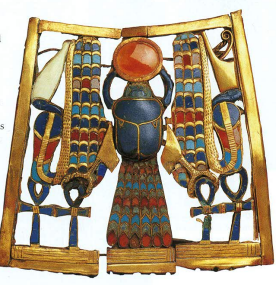 قلادة الاحتفالات للملك توت عنخ آمون