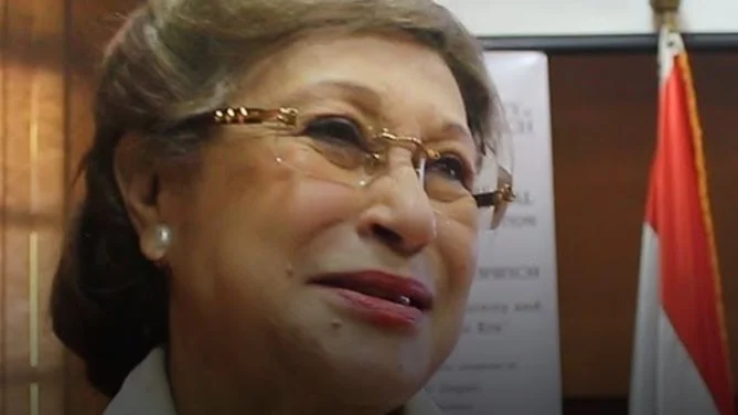 ثروة الدكتورة نوال الدجوي تثير الجدل