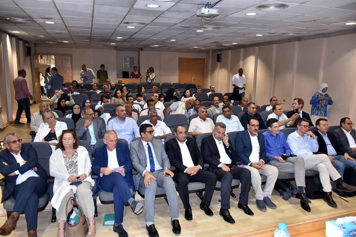 نائب محافظ الأقصر يشهد معرض اثري