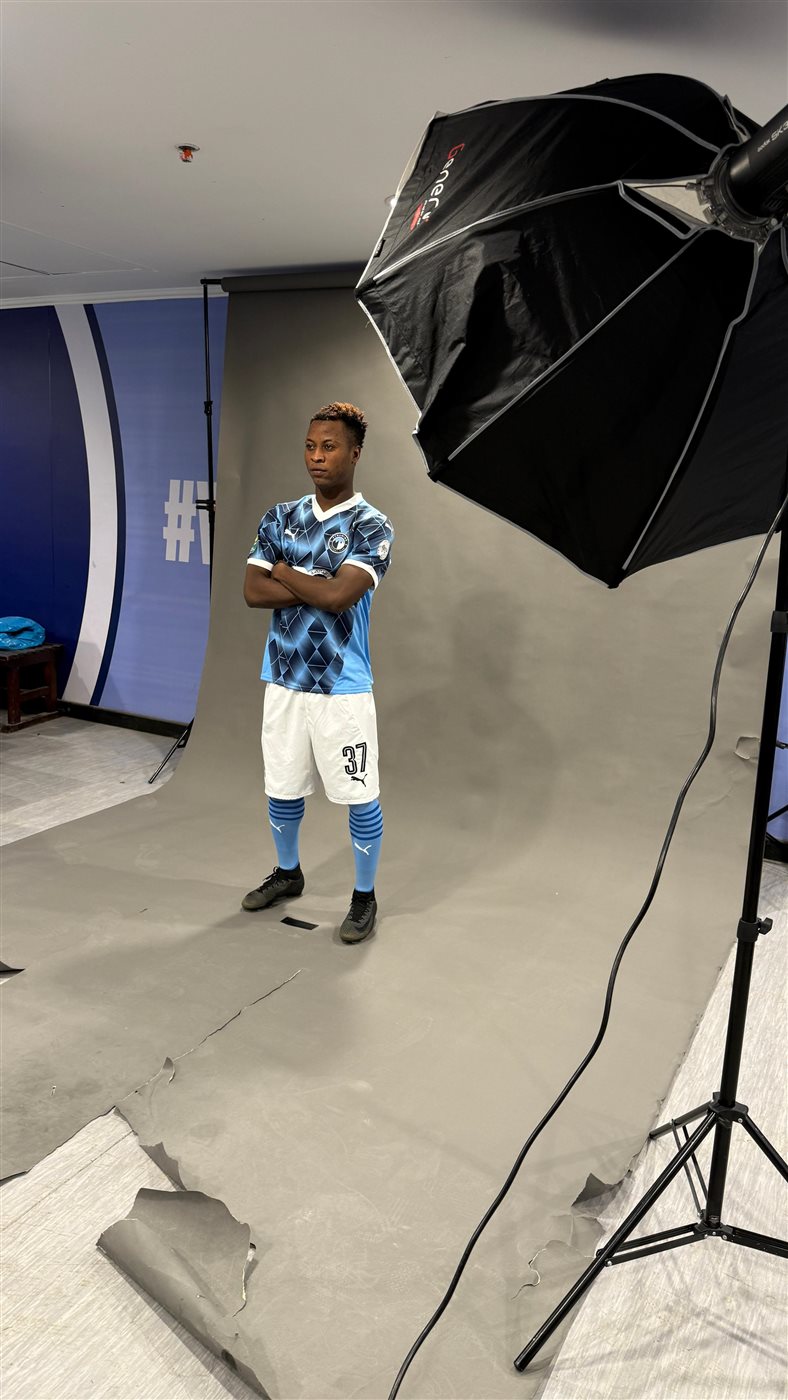 جلسة تصوير لاعبي بيراميدز قبل خوض نهائي إفريقيا أمام صن داونز