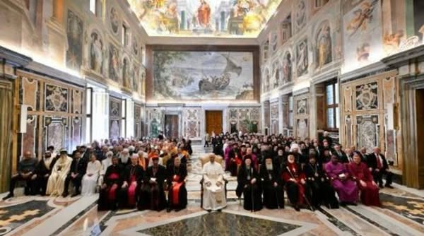 الوفد القبطي يلتقي بابا الڤاتيكان الجديد