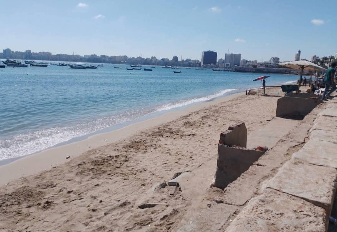 إزالة إشغالات شاطئ أبو العباس 