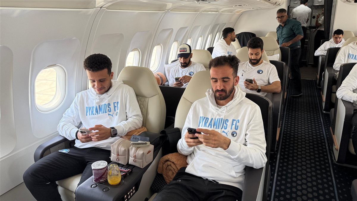 سفر لاعبو بيراميدز