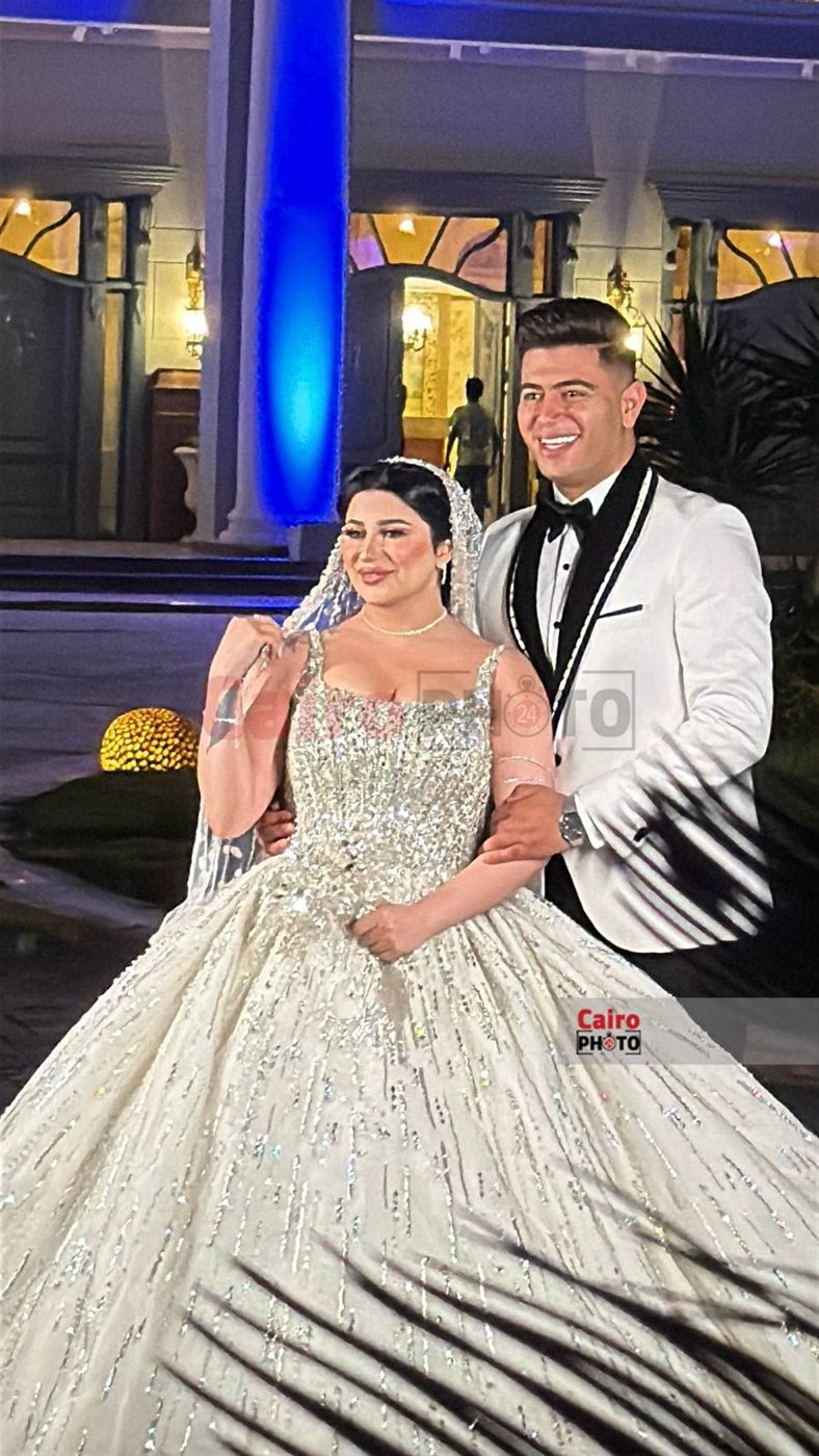 نور التوت يحتفل بزفافه على فتاة من خارج الوسط الفني