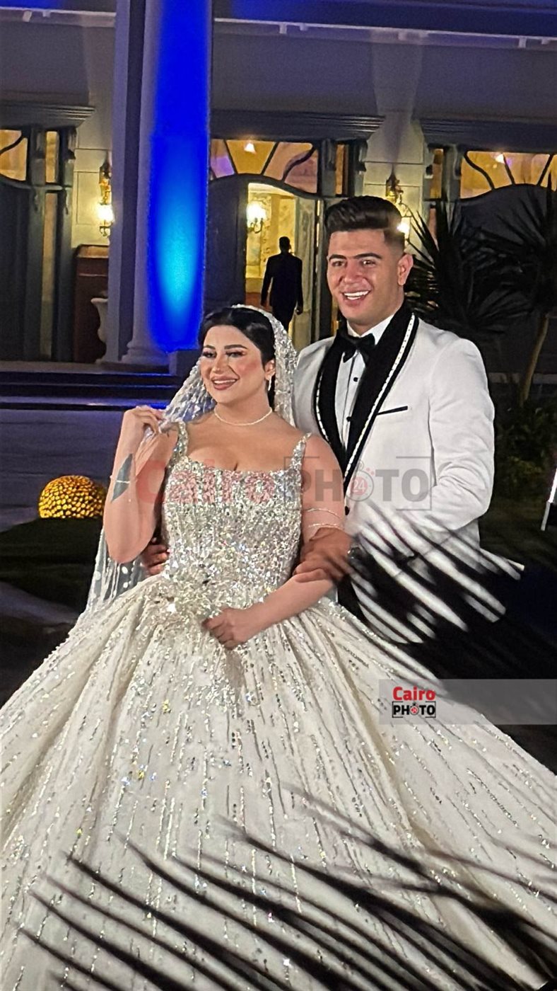 نور التوت يحتفل بزفافه على فتاة من خارج الوسط الفني