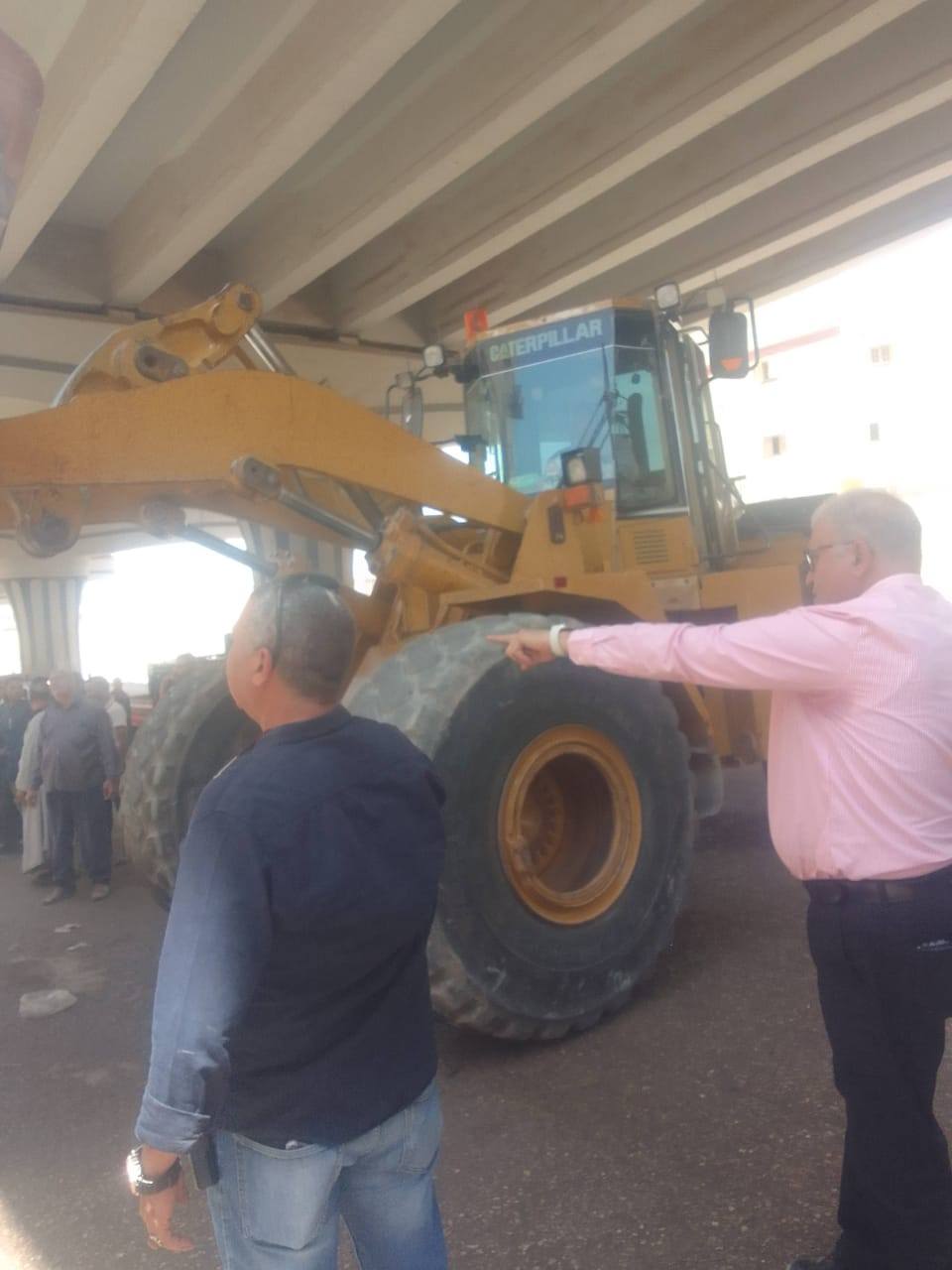 رئيس حي شرق مدينة نصر: استمرار حملات إزالة التعديات والمخالفات بمدينة الأمل