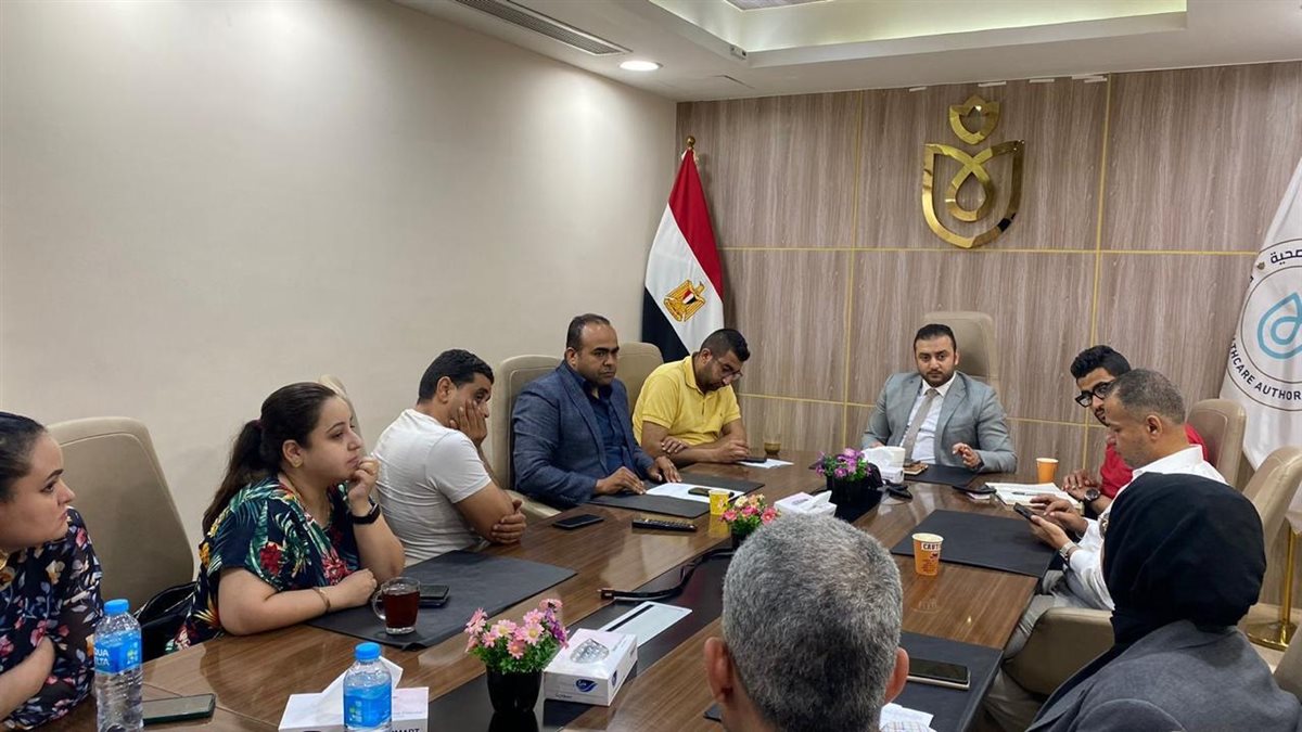 اجتماع هيئة الرعاية الصحية لبحث توفر الدواء بالأقصر