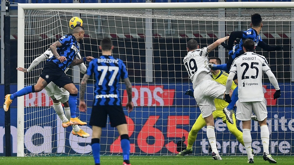 القنوات الناقلة لمباراة إنتر ميلان ضد كومو بث مباشر اليوم في الدوري الإيطالي