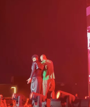 مروان موسى وعفروتو في حفل مشروع ميم