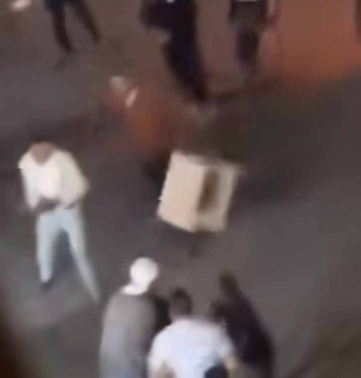 الأمن يفحص فيديو مشاجرة بالأسلحة البيضاء في شوارع مطروح