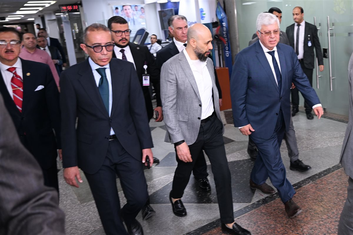 وزير التعليم العالي يتفقد مستشفى سعاد كفافي الجامعي