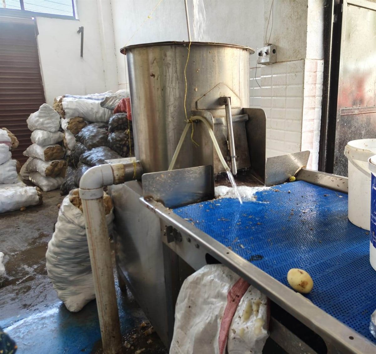 ضبط مصنع مخالف والتحفظ على مواد غذائية بالمنوفية