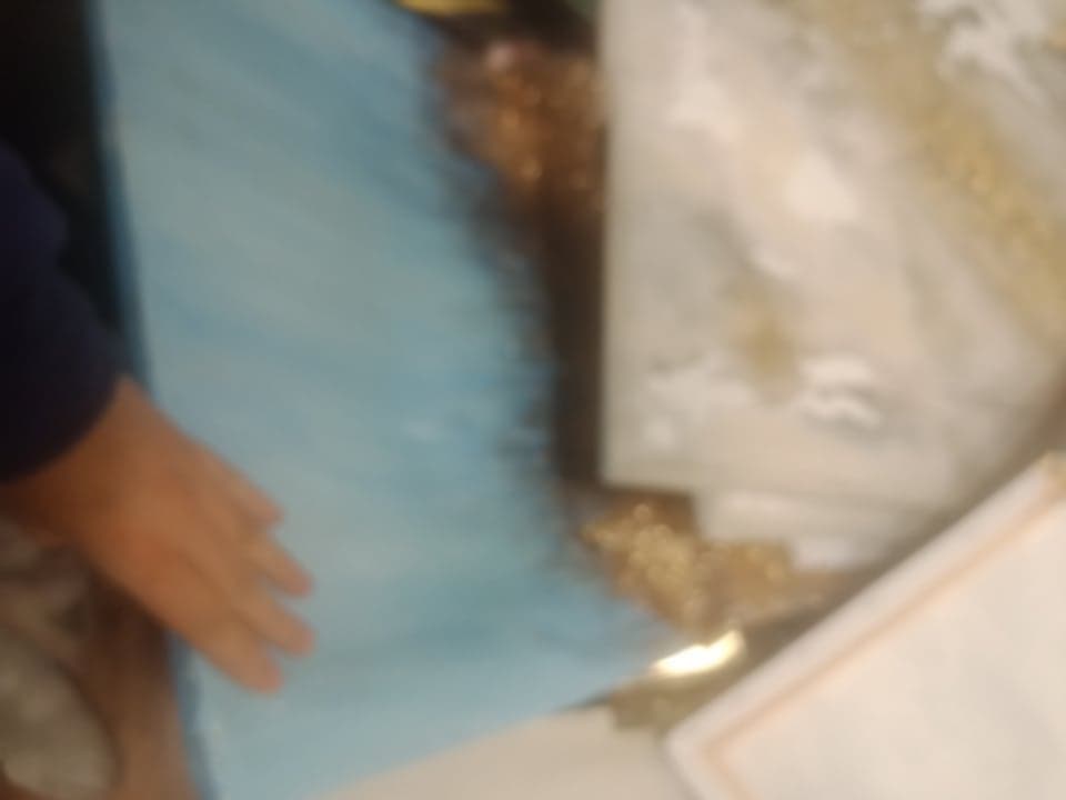 مقتنيات أية عادل مكسرة واسكرينات تهديد وعلامات تعذيب علي جسدها