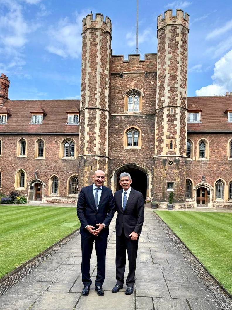 جانب من اللقاء