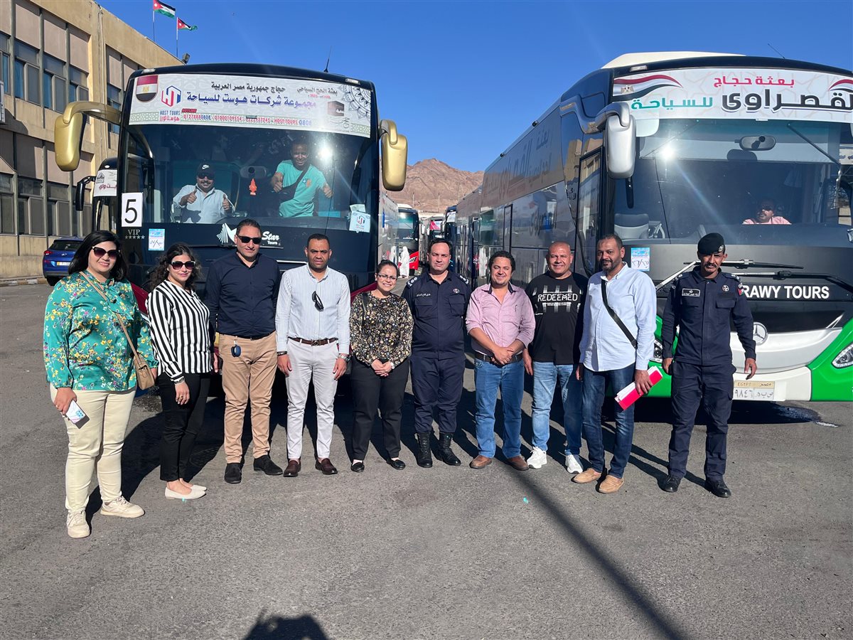 السياحة تعلن وصول آخر رحلات الحج البري لموسم حج 1446 هـ إلى الأراضي السعودية