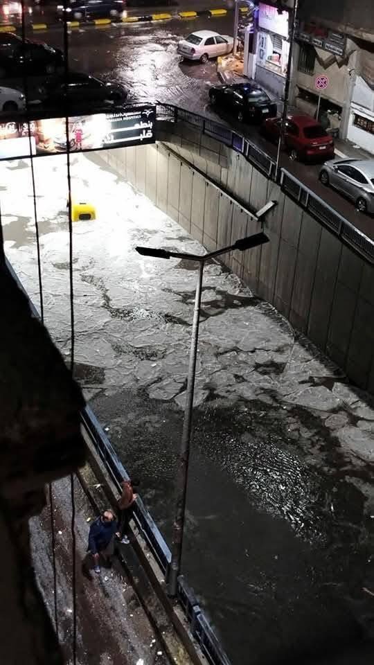 آثار تعرض الإسكندرية للأمطار والرياح