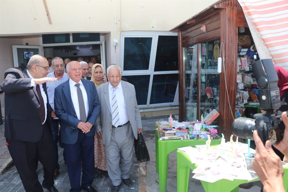 الزناتي يتفقد تلفيات نادي المعلمين بالإسكندرية بعد العاصفة الرعدية