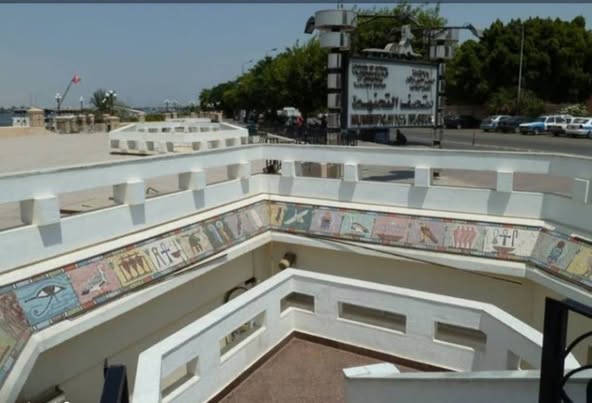 صورة أرشيفية لأحد أوائل الوفود الأجنبية