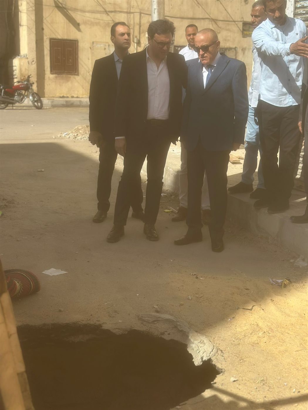 الإهمال في القصر