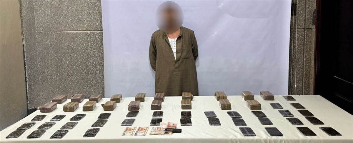 ضبط عناصر بؤر إجرامية من متجري المواد المخدرة