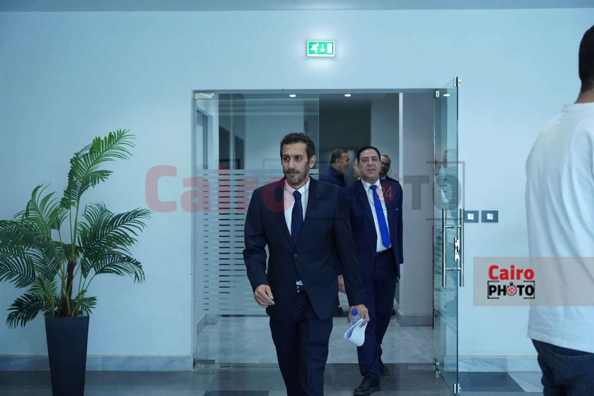 وصول ممثلو الأندية لاجتماع اتحاد الكرة