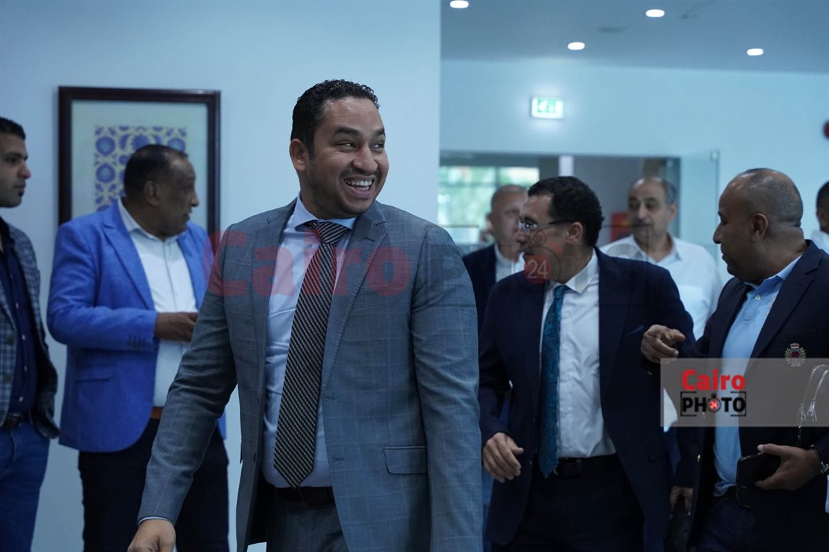 وصول ممثلو الأندية لاجتماع اتحاد الكرة