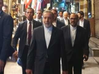 وزير خارجية إيران في خان الخليلي والحسين