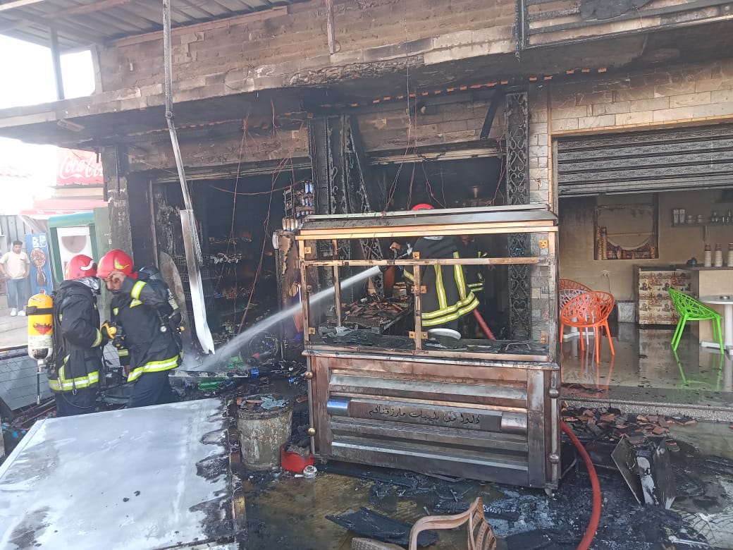 السيطرة على حريق بمحل امام محطة سكة حديد دمنهور