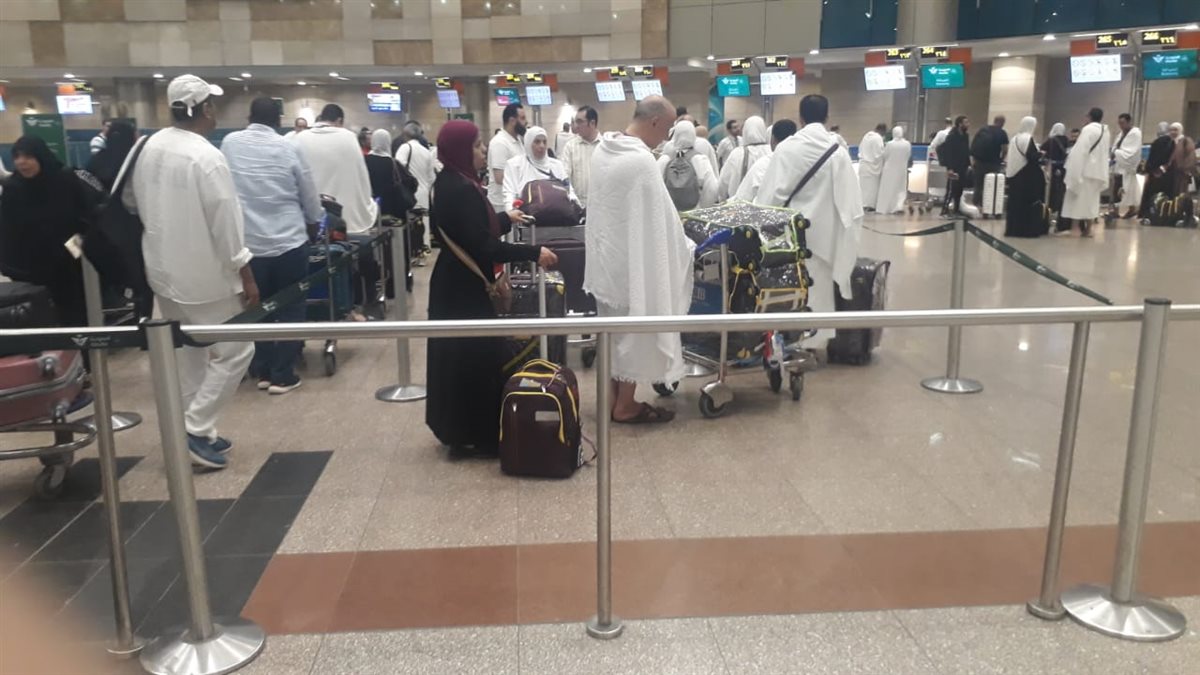 حجاج السياحة 