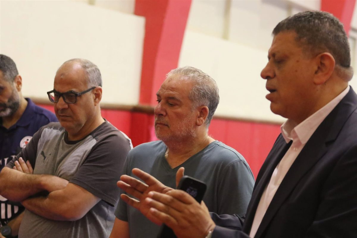 <strong> منتخب الناشئين يهزم تونس وديا استعدادا لمونديال اليد</strong>