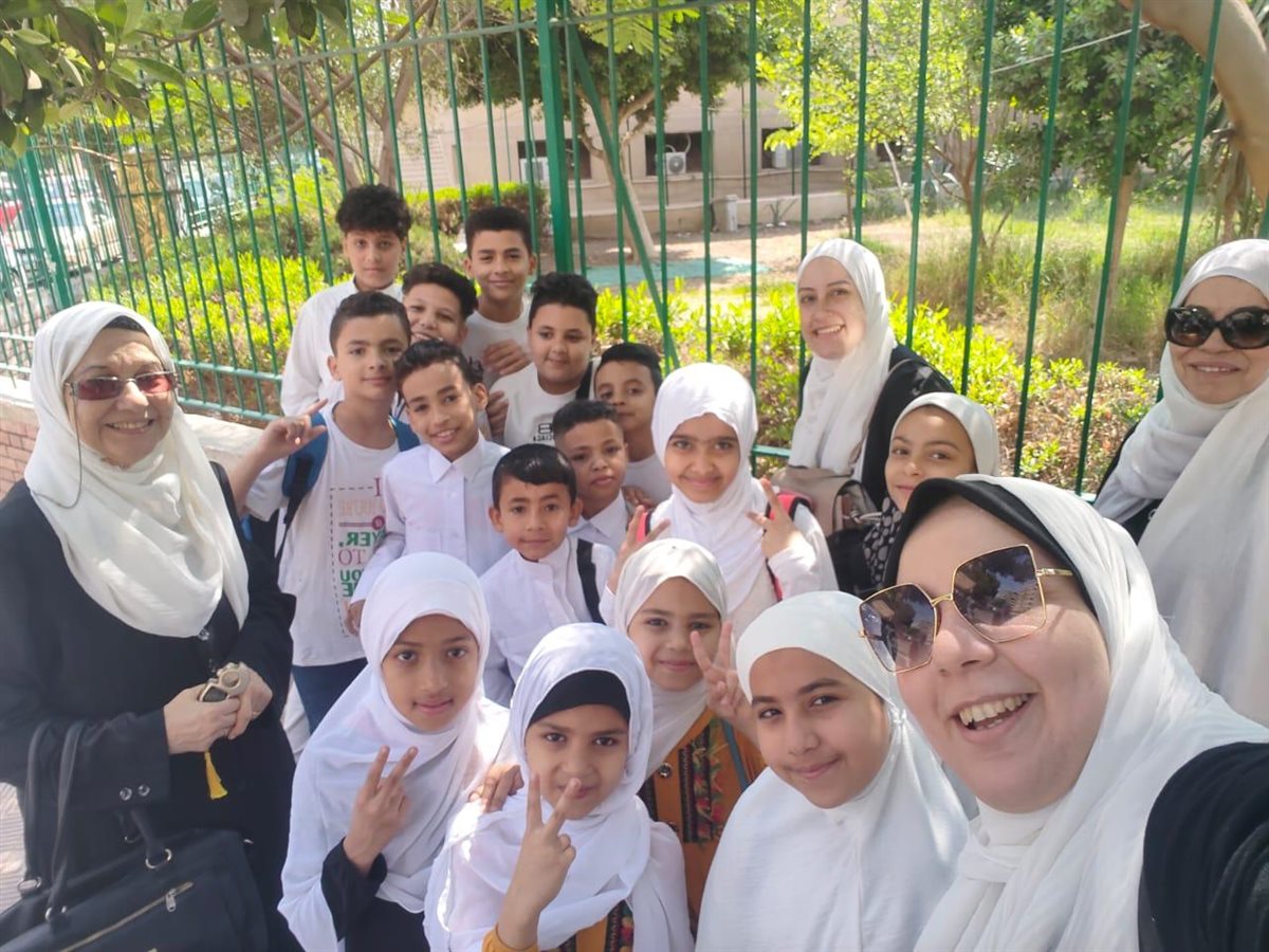 أطفال مسجد مصر يشاركون أطفال 57357 محاكاة مناسك الحج