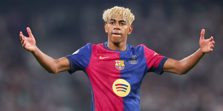 <strong>الإسباني لامين يامال لاعب برشلونة</strong>