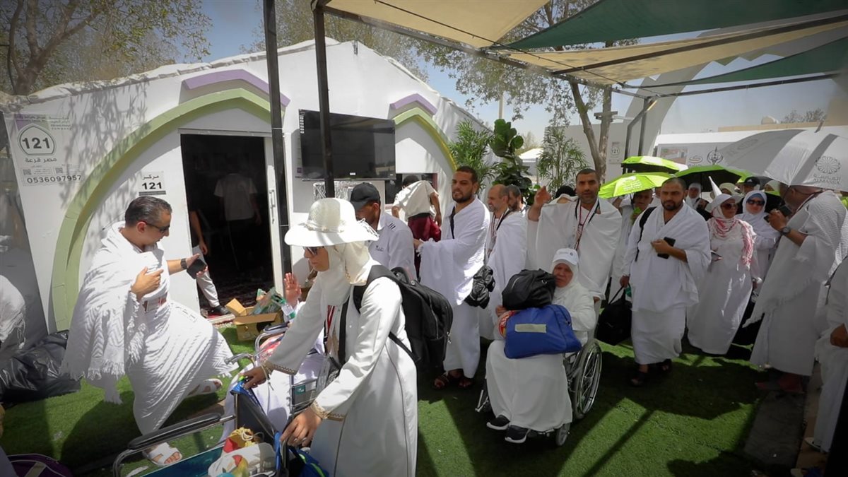 حجاج القرعة الى صعيد عرفات