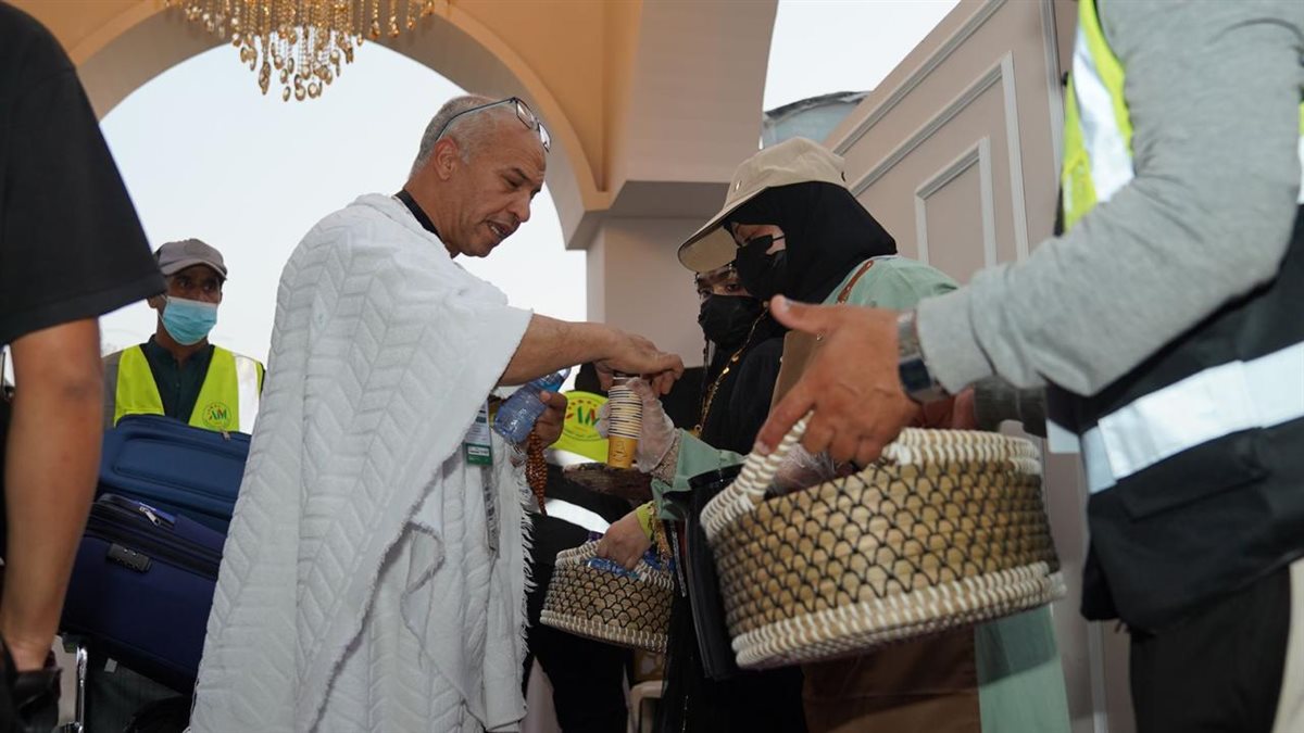 حجاج السياحة لبرنامج 5 نجوم